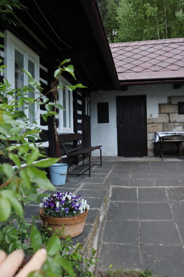 Ubytování Roubenka Koberovy Esterno foto